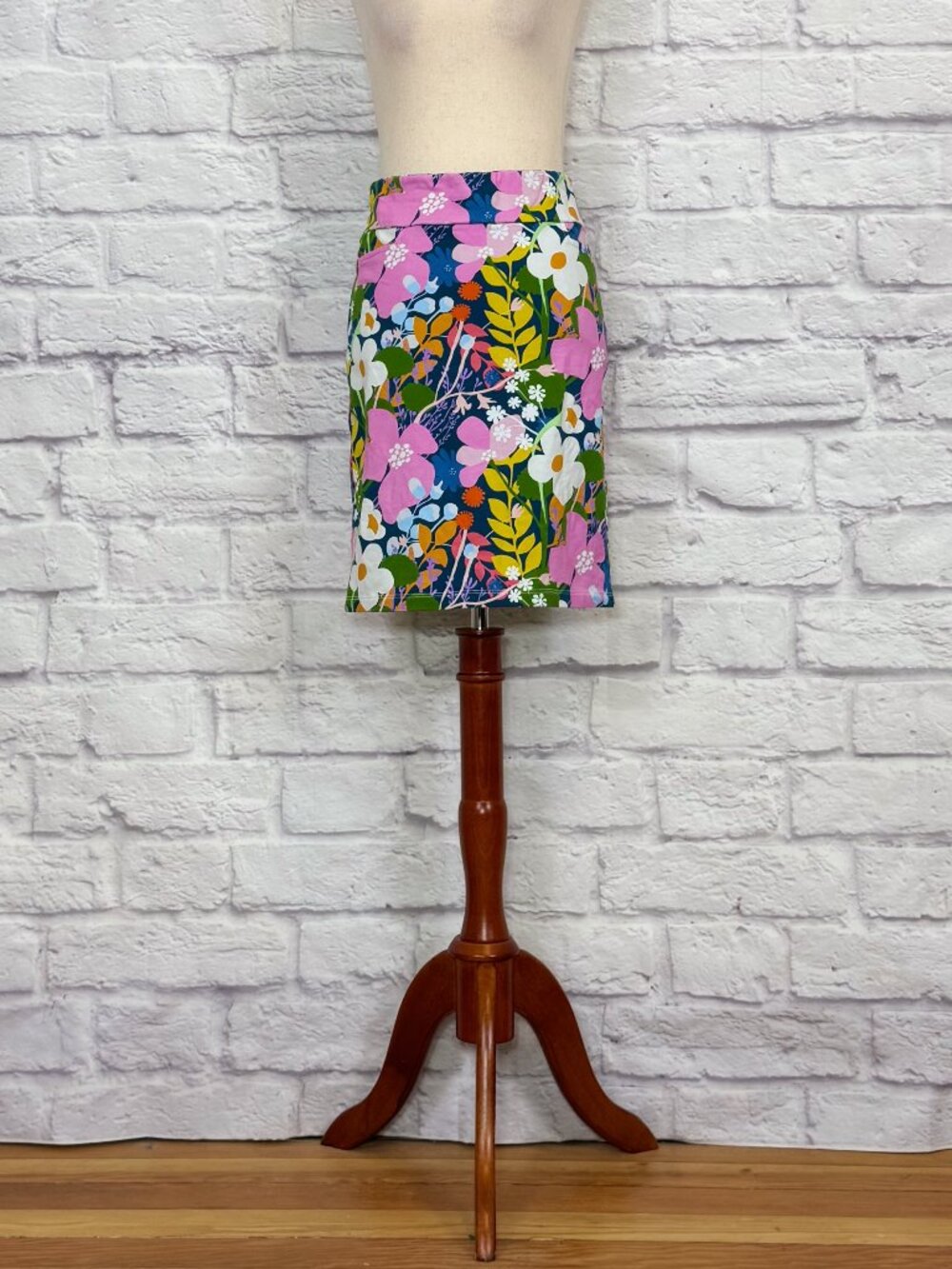 Lesley Evers Blue Cotton Floral Mini Skirt